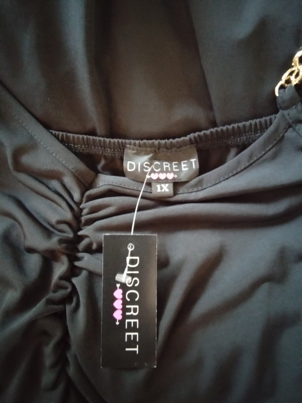 Discreet Black Slip Dress with Gold Chain‎ Straps - Picture 7 of 7